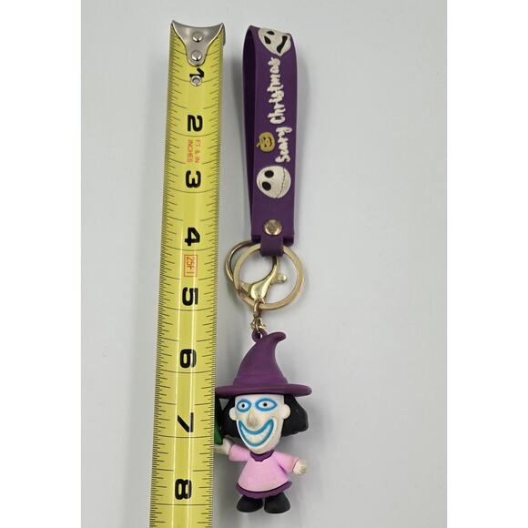 The Nightmare Before Christmas Witch with Mask Scary Christmas Keychain - Picture 6 of 6